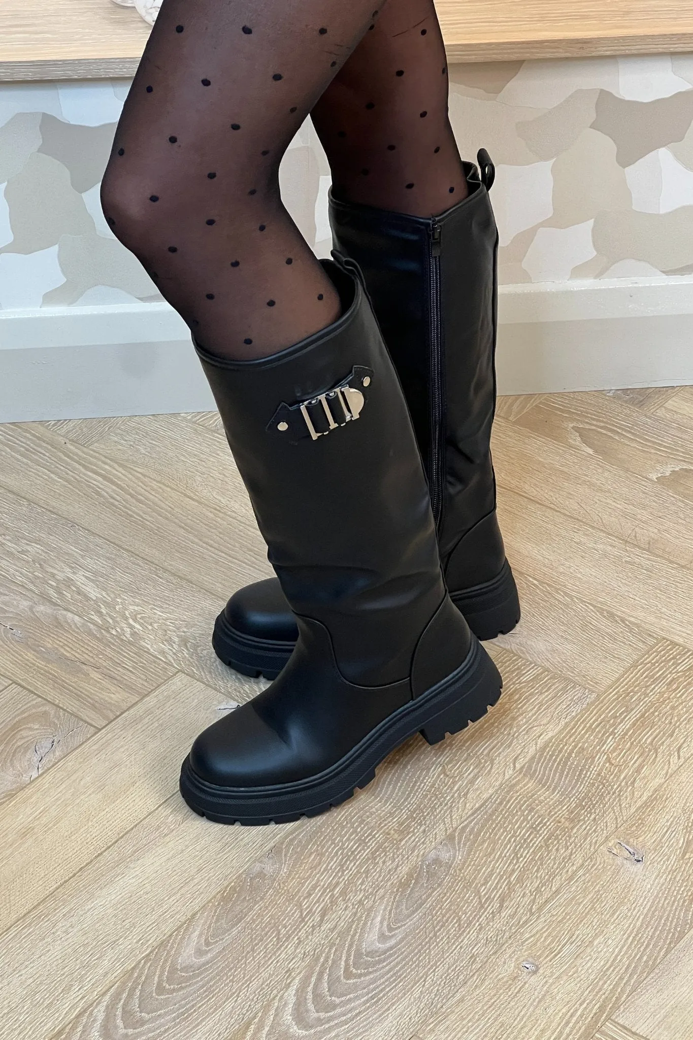 Izzy Longline Biker Boot In Black