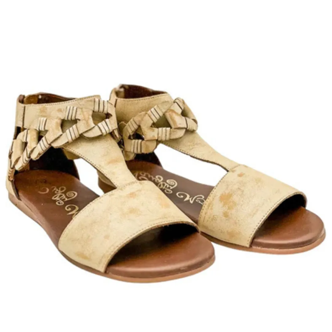 Online Exclusive | Loop D Loop Flat Strappy Sandals in Cream