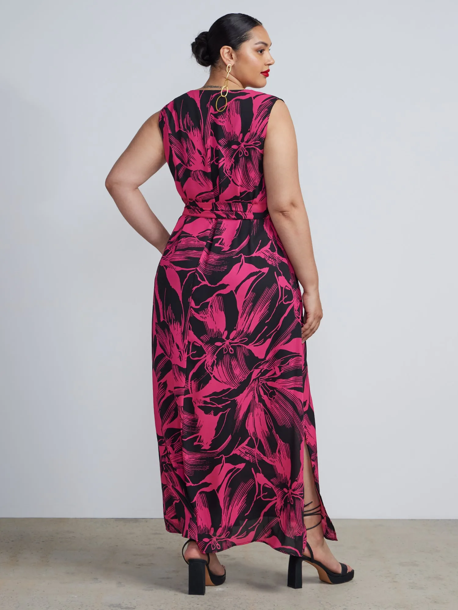 Plus Printed Front Tie V-neck Sleeveless Maxi Dress