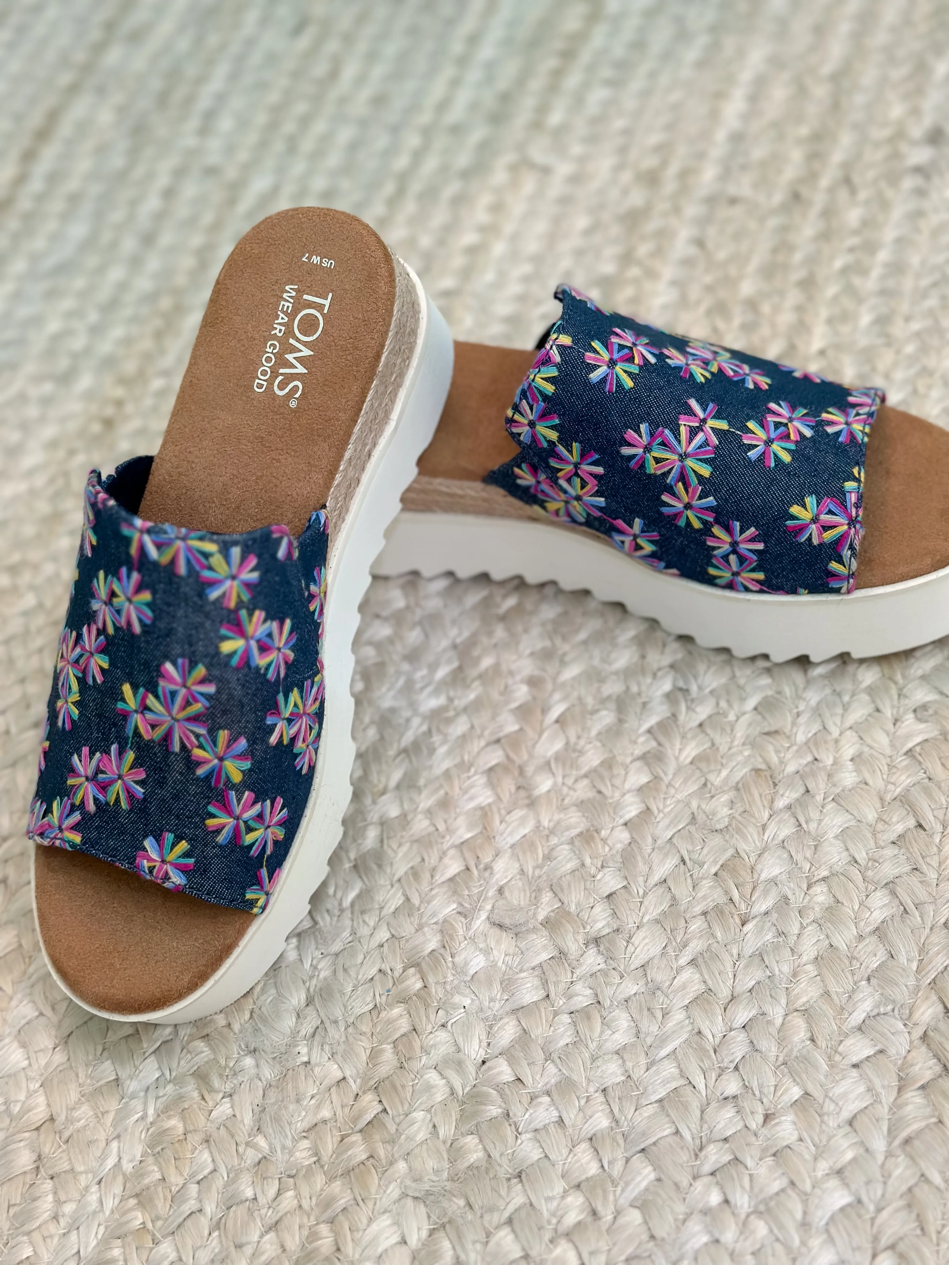 Toms Diana Mule Embroidered