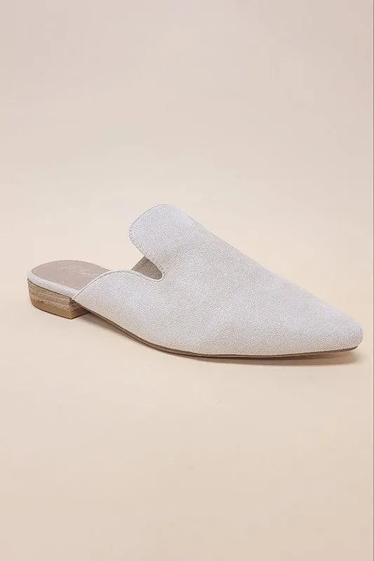 Womens Shoes - Pointed Toe Slip on Mule Flats